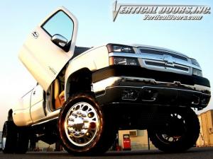 99-06 Chevrolet/GMC Full Size Truck Vertical Doors, Inc. Vertical Doors - Direct Bolt-On