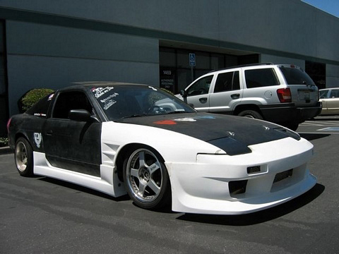 Difference between nissan 180sx and 240sx