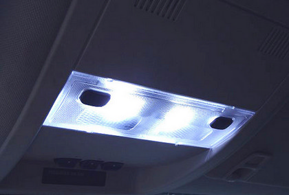 Recon GM Dome Light Set L.E.D. Replacement - 1 Set Required for Both 2-Door & 4-Door Trucks