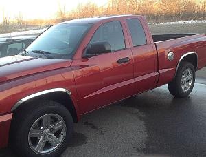 2005-2011 Dodge Dakota - Without Fender Flares APS Stainless Steel Front and Rear Wheel Arches Fender Trim