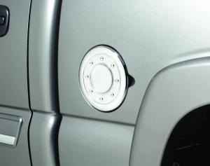00-06 Tahoe, 00-07 Suburban 1500, 00-08 Yukon, 02-06 Avalanche 1500, 02-06 Escalade, 07-08 Avalanche, 99-07 Sierra 1500, 99-07 Silverado 1500 AVS Fuel Door - Fuel Door Cover (Chrome)