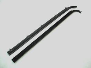 1983-1988 Ford Ranger , 1984-1988 Ford Bronco II  Fairchild Belt Weatherstrip Kit - Outer Driver Side & Passenger Side - with Vent