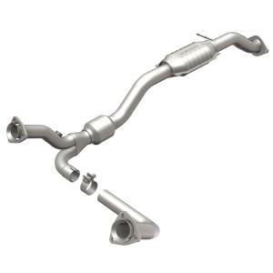 2001 GMC Jimmy; 4.3, 6V, 2000 GMC Jimmy; 4.3, 6V Magnaflow OEM Grade Direct Fit Catalytic Converter with Gasket (49 State Legal)