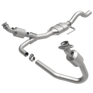 2000 Dodge Dakota; 3.9, 6V, 2002 Dodge Dakota; 3.9, 6V, 2003 Dodge Dakota; 3.9, 6V, 2001 Dodge Dakota; 3.9, 6V Magnaflow OEM Grade Direct Fit Catalytic Converter - California Emission Equipped (49 State Legal)
