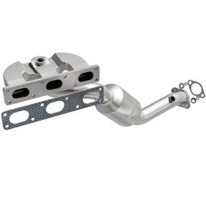 2004 BMW 525i; 2.5, 6L, 2005 BMW 525i; 2.5, 6L Magnaflow OEM Grade Exhaust Manifold with Integrated Catalytic Converter (49 State Legal)