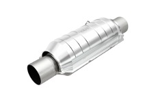 Universal MagnaFlow MAG Universal Converter - Universal Catalytic Converter 2.25 HM Angled O2