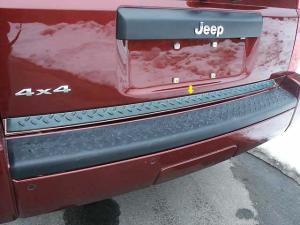 06-10 Jeep Commander QAA Rear Deck Trim (2 3/4