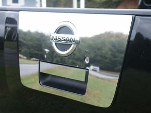 04-12 Nissan Titan QAA Tailgate Handle Trims (11 3/4