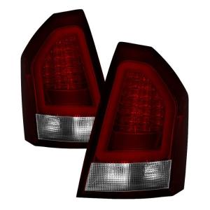 Chrysler 300 05-07 Version 2 Light Bar LED Tail Lights - Red Clear
