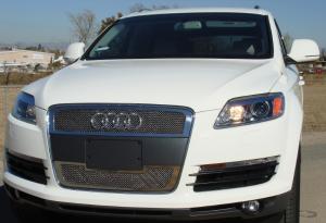 2007-2008 Audi Q7 T-Rex Upper Class Polished Stainless Mesh Grille - 2 Piece