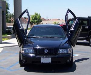 98-06 Crown Victoria Vertical Doors Inc Lambo Doors - Direct Bolt On Kit