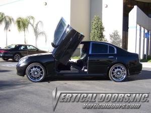 03-08 Infiniti G35 Sedan 4Dr Vertical Doors Inc Bolt-On Lambo Door Kit