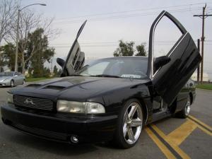Oldsmobile Cruiser Wagon 1991-1996 Vertical Doors Inc Bolt-On Lambo Door Kit
