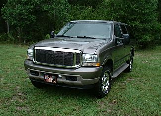 Street Scene Chrome Grille Shell, Plastic w/Black Chrome Speed Grille, 3 Piece Opening